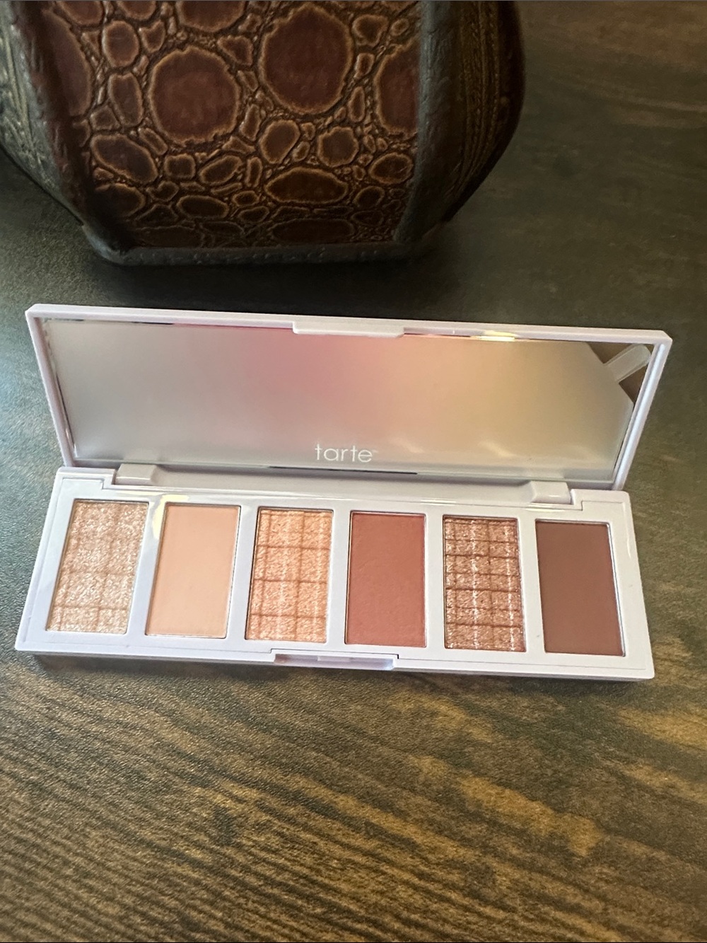 tarte Flower Power Eyeshadow Palette - BNIB - Picture 2 of 7